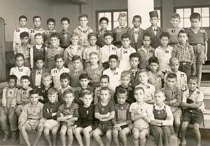 ECOLE DE LA CITE PETIT GARCONS 19XX XXX N04